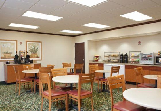 Fairfield Inn & Suites By Marriott Chicago Naperville Restaurante foto